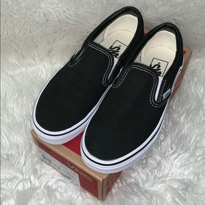 Black Vans